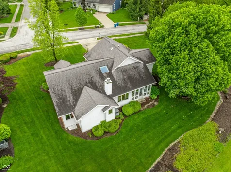 18 Ashbourne Drive Noblesville IN 46060