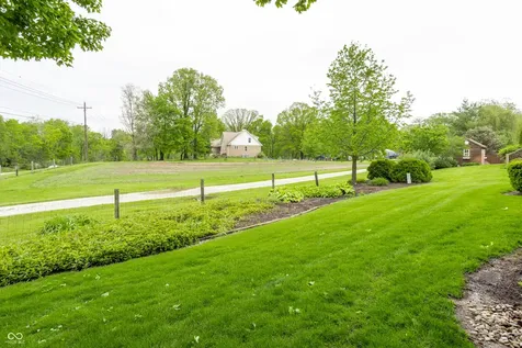 18 Ashbourne Drive Noblesville IN 46060
