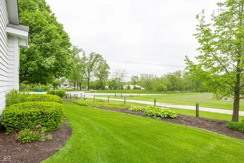 18 Ashbourne Drive Noblesville IN 46060