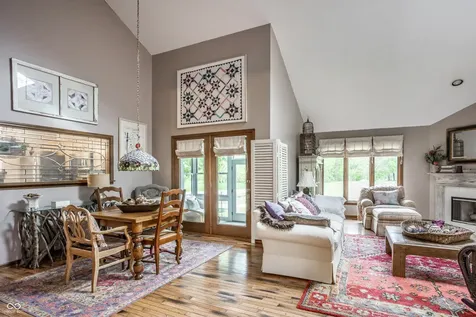 18 Ashbourne Drive Noblesville IN 46060
