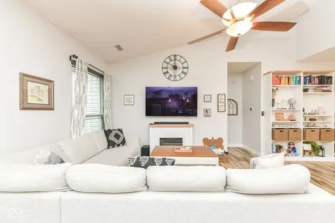 605 Beaverbrook Drive Carmel IN 46032
