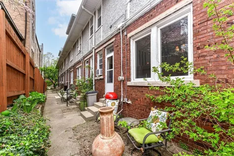 47 Johnson Avenue Indianapolis IN 46219