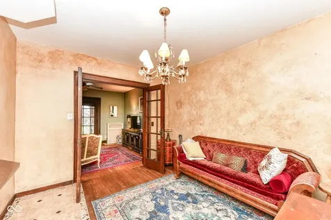 47 Johnson Avenue Indianapolis IN 46219