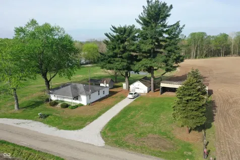 9034 S 75 W Rosedale IN 47874
