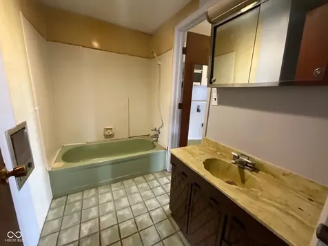 9034 S 75 W Rosedale IN 47874