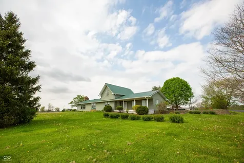 8335 N 750 W Fairland IN 46126