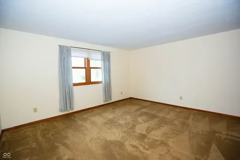8335 N 750 W Fairland IN 46126