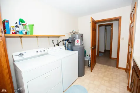 8335 N 750 W Fairland IN 46126
