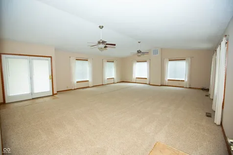 8335 N 750 W Fairland IN 46126