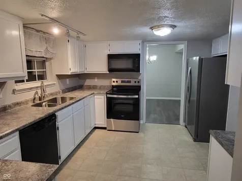 291 Bear Story Court Greenfield IN 46140