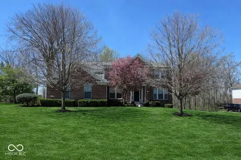 11716 Shadowwood Court Zionsville IN 46077