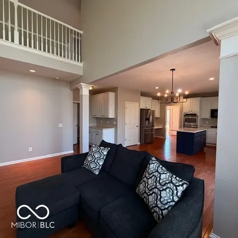 11716 Shadowwood Court Zionsville IN 46077
