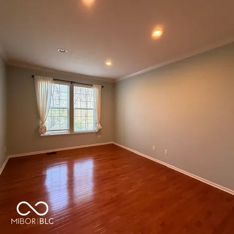 11716 Shadowwood Court Zionsville IN 46077
