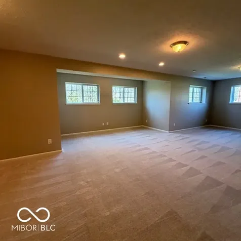 11716 Shadowwood Court Zionsville IN 46077