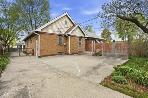 1025 N Bosart Avenue Indianapolis IN 46201