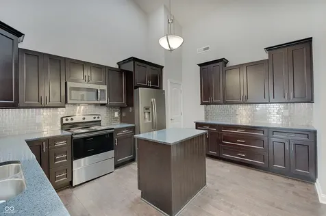 9733 Windy Lane Fishers IN 46037