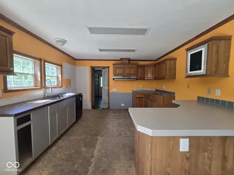 10877 Mccracken Drive Poland IN 47868