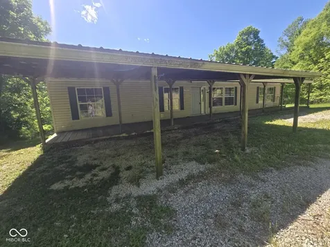 10877 Mccracken Drive Poland IN 47868