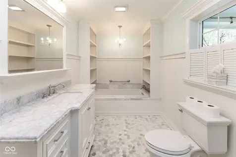 8650 Fall Creek Road Indianapolis IN 46256