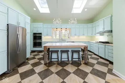 8650 Fall Creek Road Indianapolis IN 46256