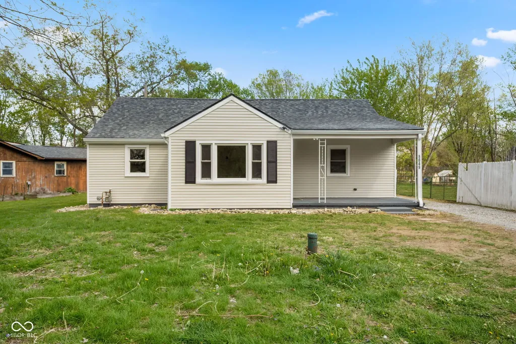 8049 N State Road 267 Brownsburg IN 46112