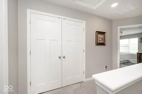 2919 Kirkbride Way Indianapolis IN 46222