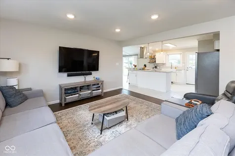 6528 Grandview Drive Indianapolis IN 46260