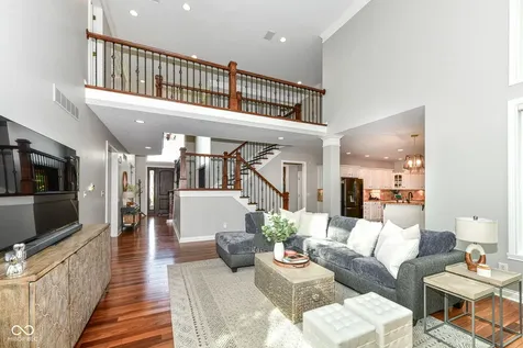 5251 Cheyenne Moon Carmel IN 46033