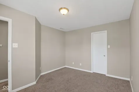 2941 Redland Lane Indianapolis IN 46217