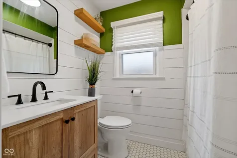 6171 Norwaldo Avenue Indianapolis IN 46220