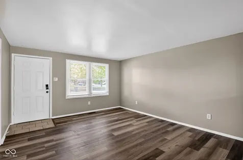 1945 Schwier Court Indianapolis IN 46229