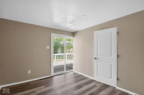 1945 Schwier Court Indianapolis IN 46229