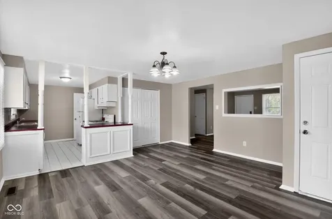 1945 Schwier Court Indianapolis IN 46229