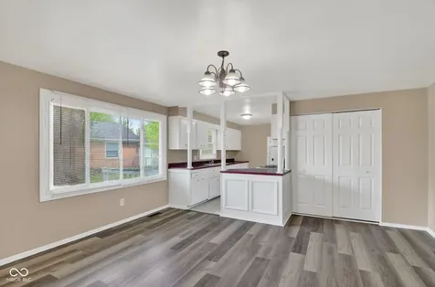 1945 Schwier Court Indianapolis IN 46229