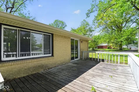 1945 Schwier Court Indianapolis IN 46229