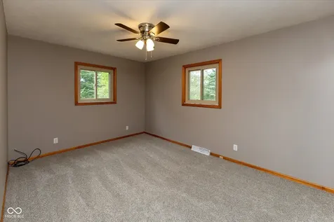 8203 Laura Lynne Lane Indianapolis IN 46217