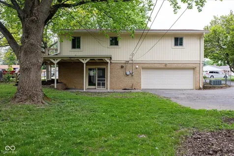 8203 Laura Lynne Lane Indianapolis IN 46217