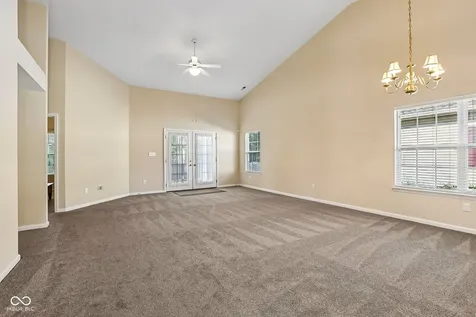 6929 Willow Pond Drive Noblesville IN 46062