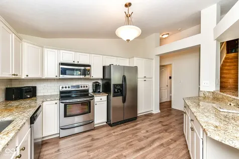 15885 Chapel Park Drive W Noblesville IN 46060