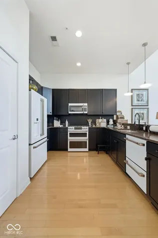 350 N Meridian Street Indianapolis IN 46204