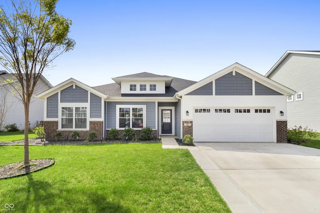 887 Rattlebox Lane Westfield IN 46074