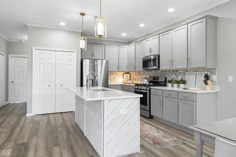887 Rattlebox Lane Westfield IN 46074