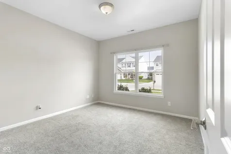 887 Rattlebox Lane Westfield IN 46074