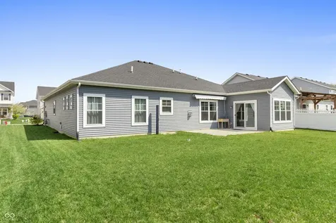 887 Rattlebox Lane Westfield IN 46074