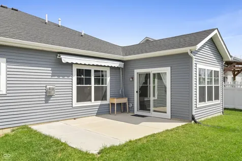 887 Rattlebox Lane Westfield IN 46074