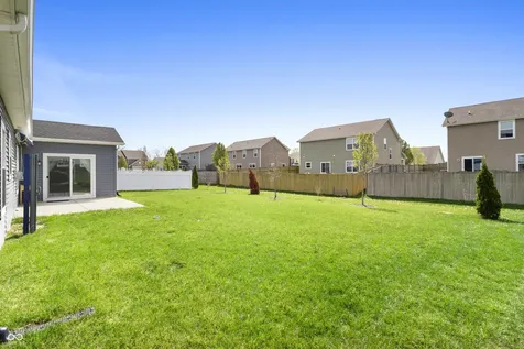 887 Rattlebox Lane Westfield IN 46074