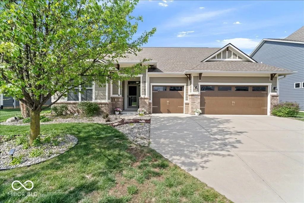 15830 Oakhurst Lane Fishers IN 46040