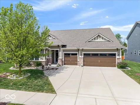15830 Oakhurst Lane Fishers IN 46040