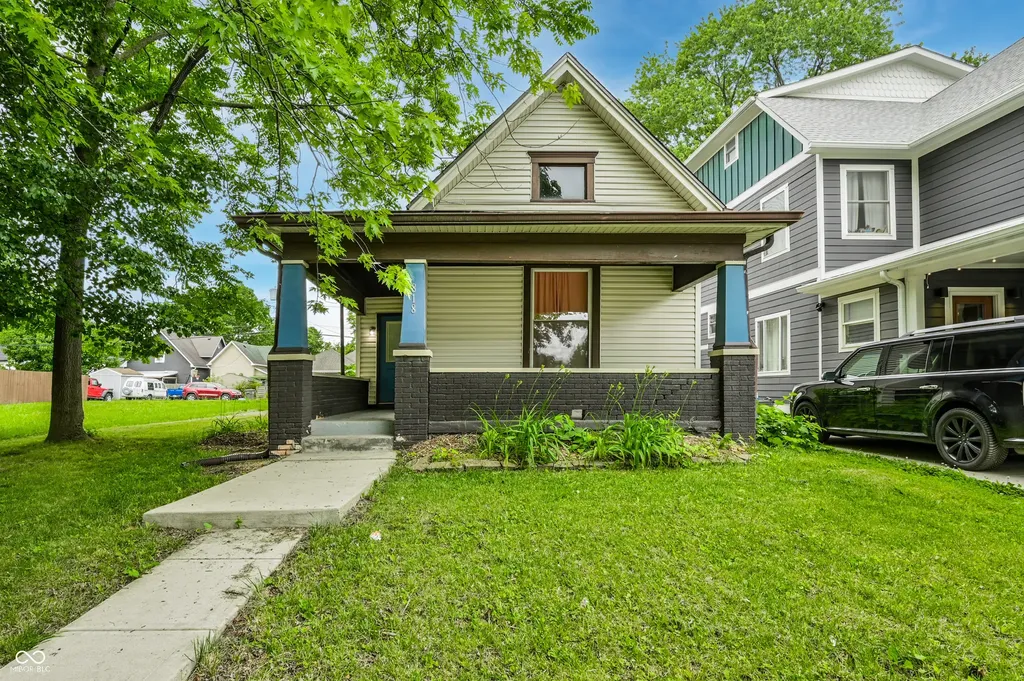 818 N Keystone Avenue Indianapolis IN 46201