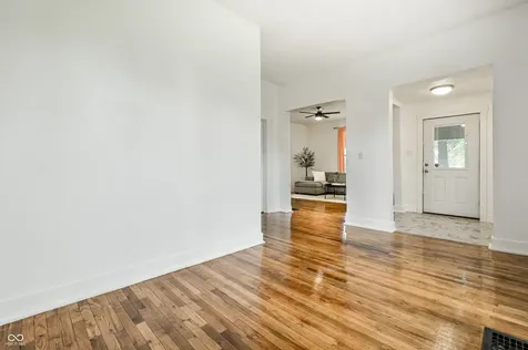 818 N Keystone Avenue Indianapolis IN 46201